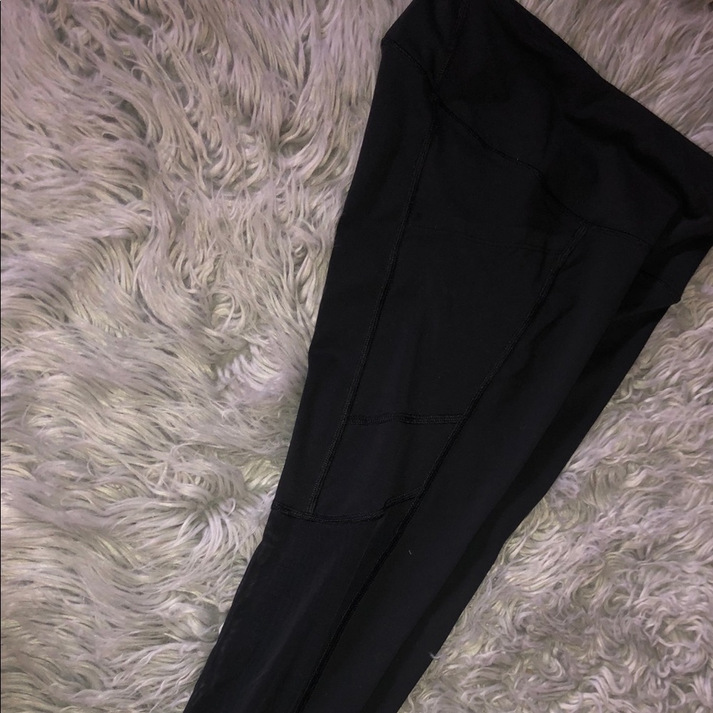 Victoria sport leggings .